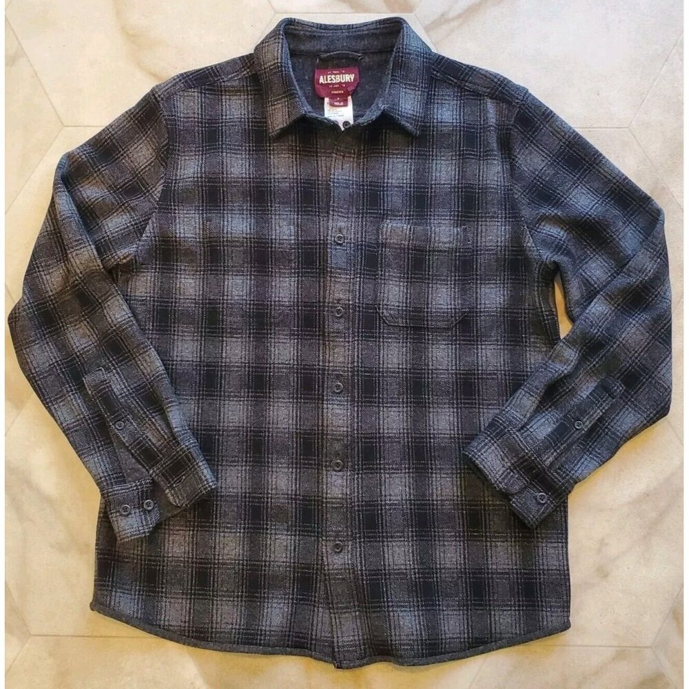 Alesbury Men's Medium Flannel REVERSIBLE Shirt Black & Gray Plaid Medium Soft